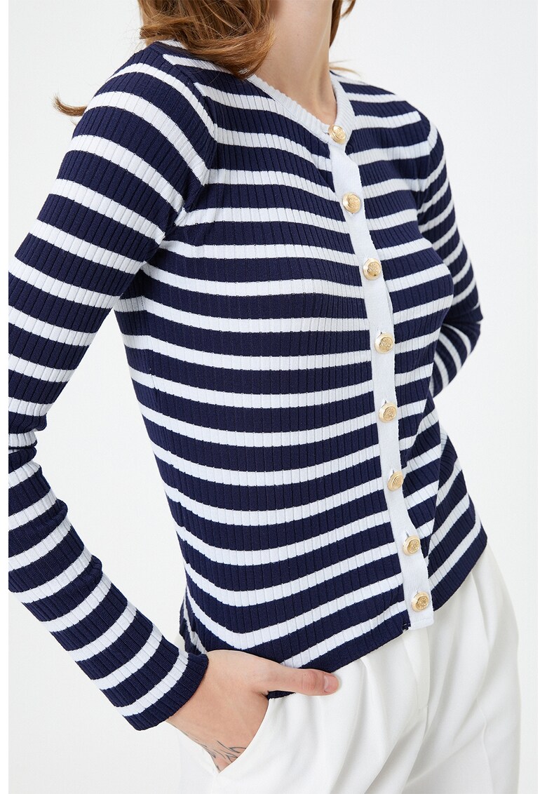 Cardigan cu model in dungi
