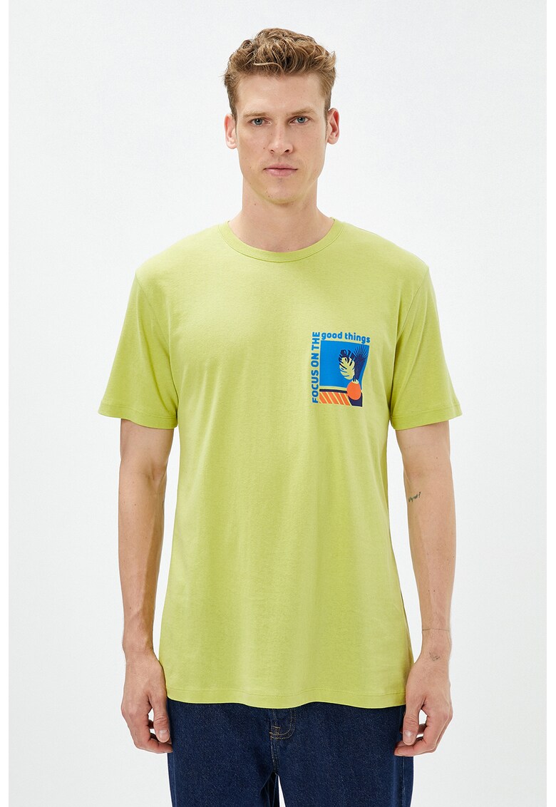 Tricou slim fit cu buzunar pe piept