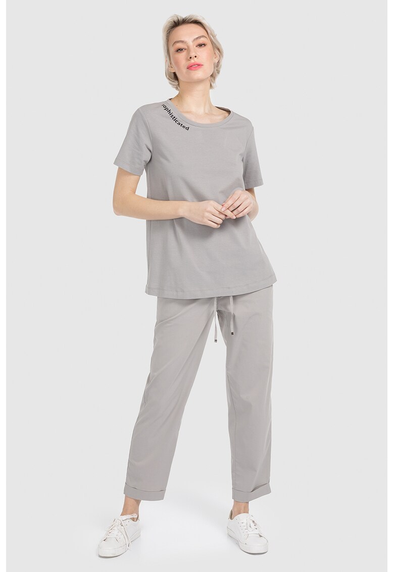 Tricou cu decolteu rotunjit