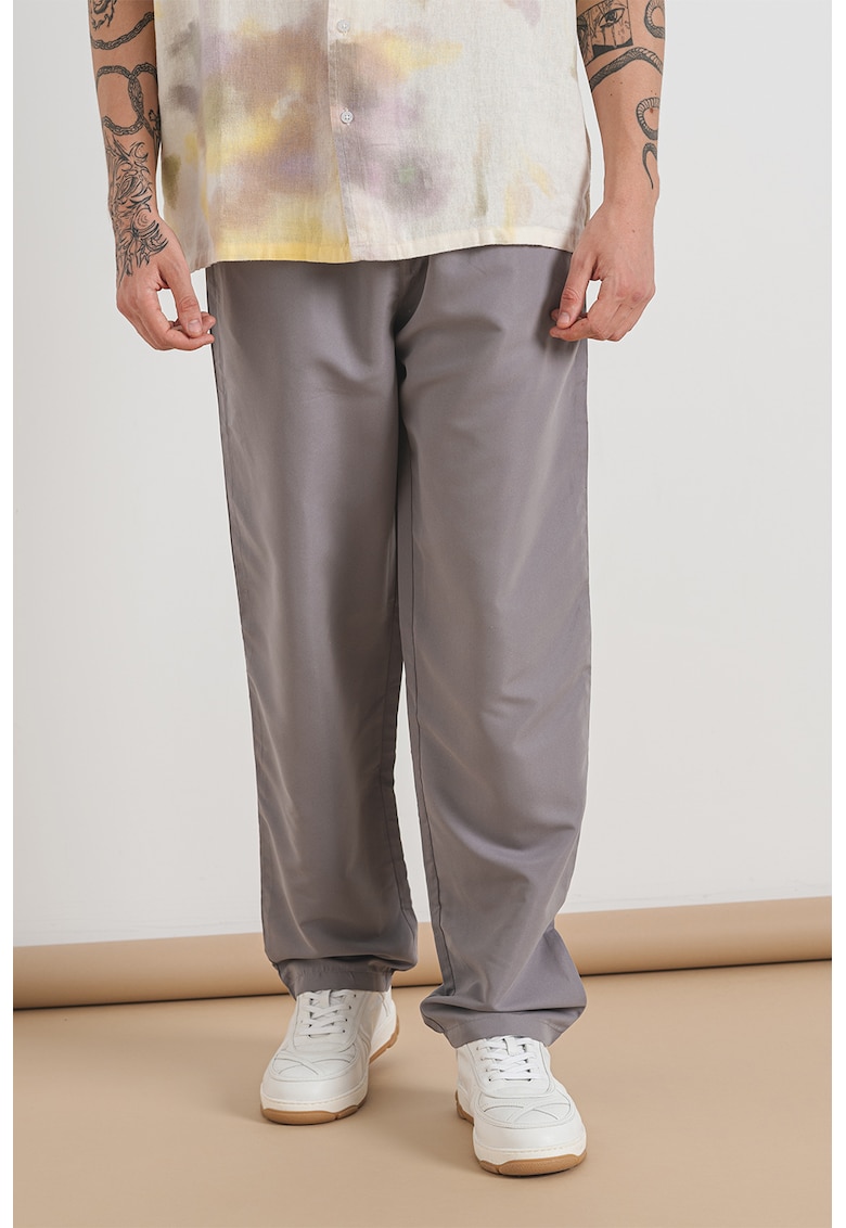 Pantaloni Jogger lejeri