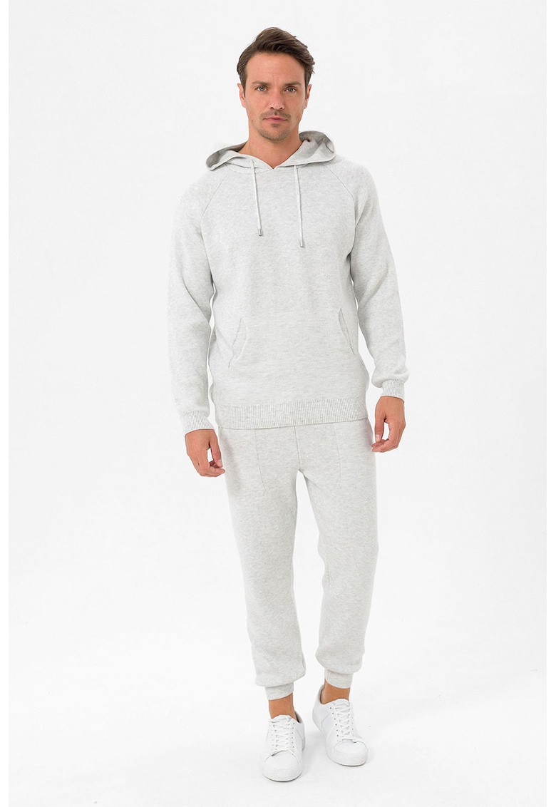 Trening cu maneci raglan