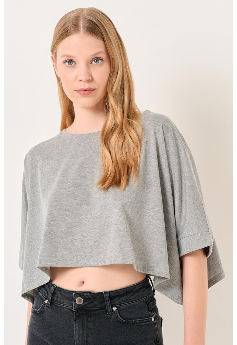 Tricou crop supradimensionat