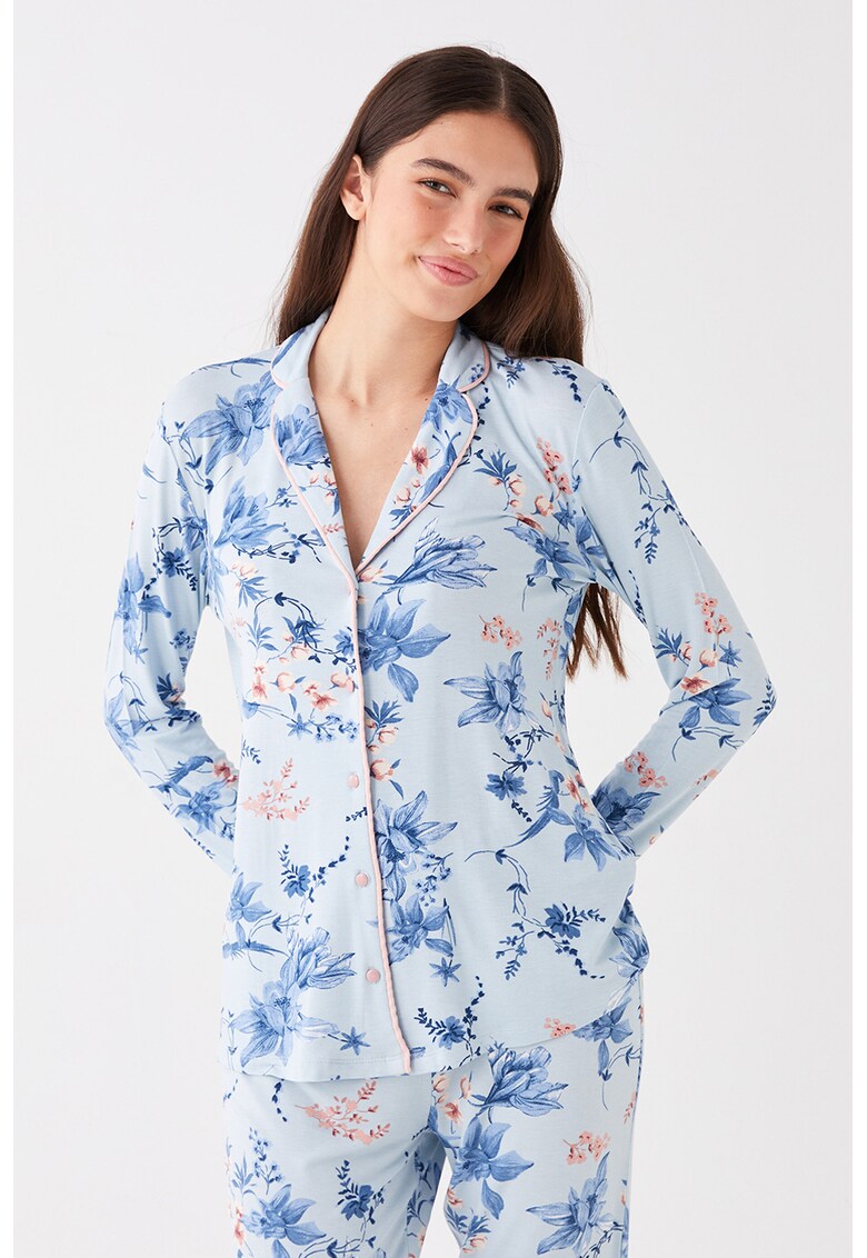 Флорална пижама с раздвоен ревер