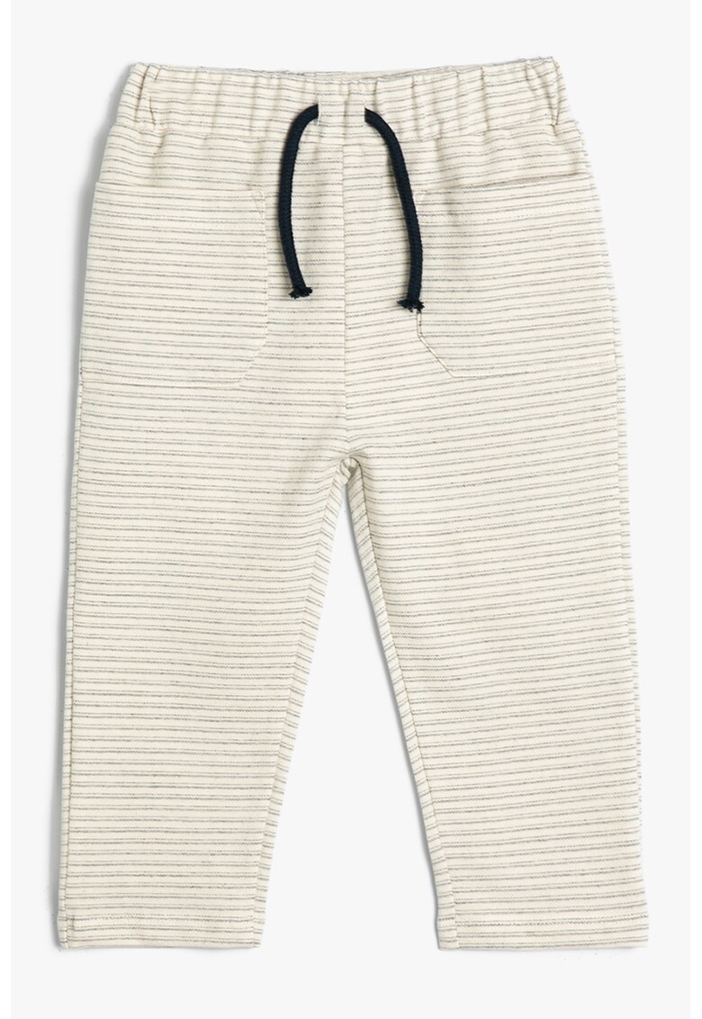 Pantaloni de trening cu buzunare aplicate