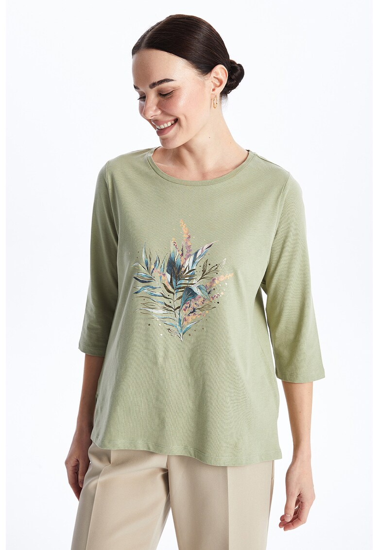 Bluza cu imprimeu floral si maneci 3/4