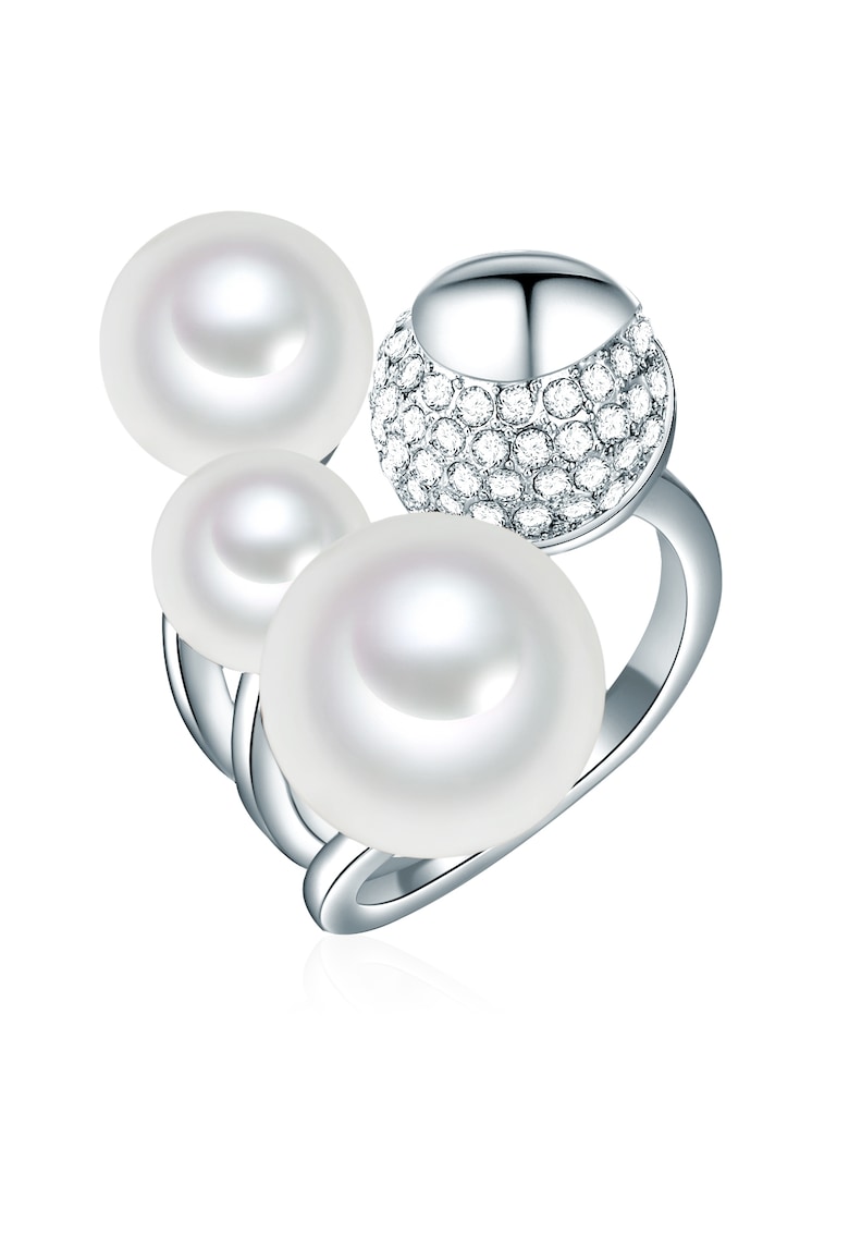 Inel decorat cu cristale si perle sintetice