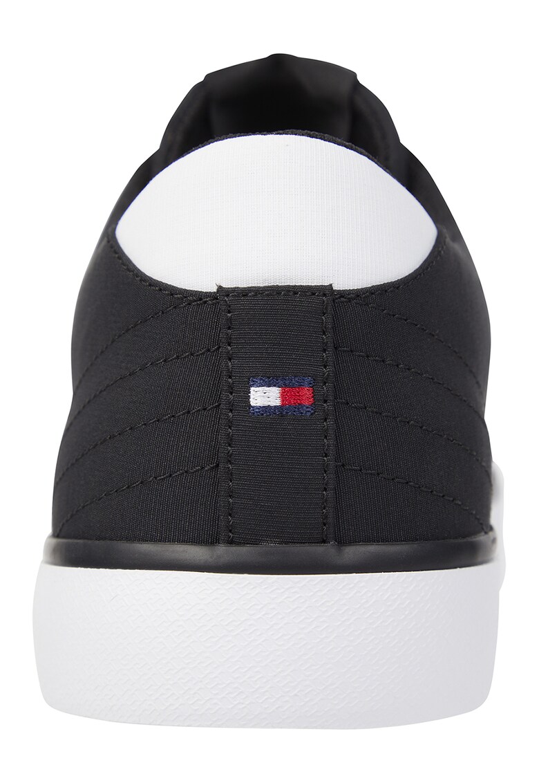 Pantofi sport cu varf rotund