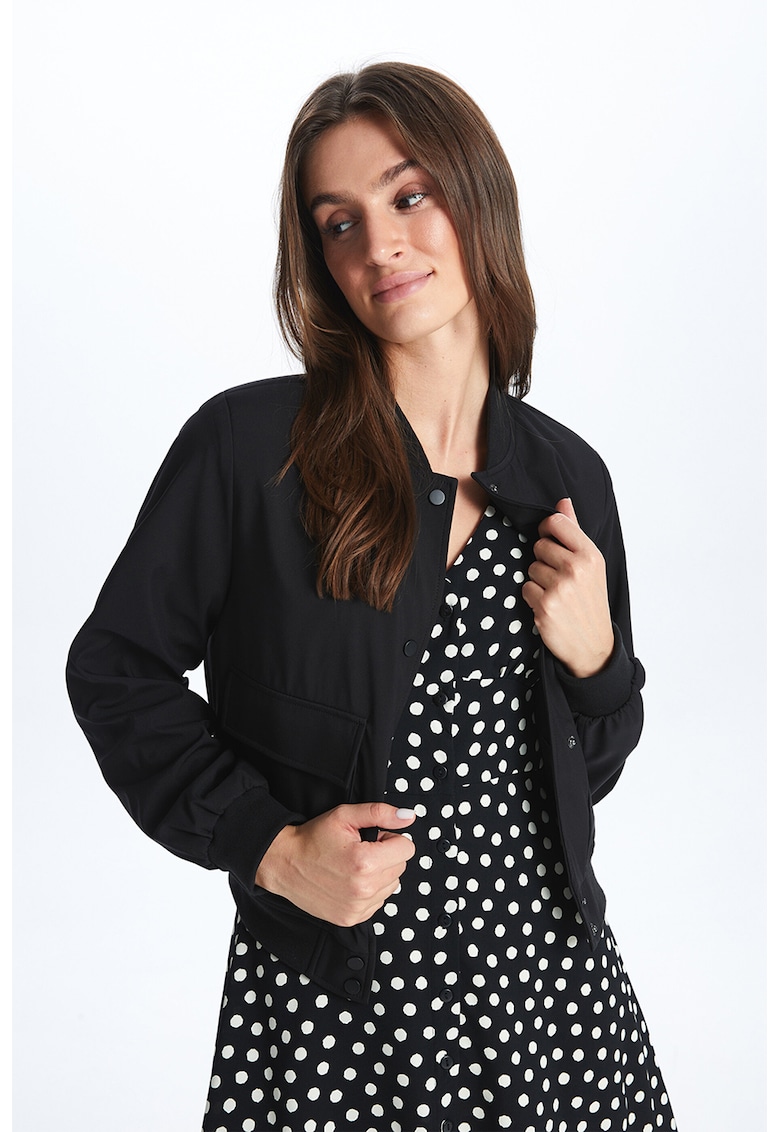 Jacheta bomber scurta