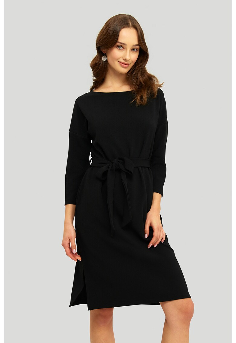 Rochie midi evazata cu un cordon