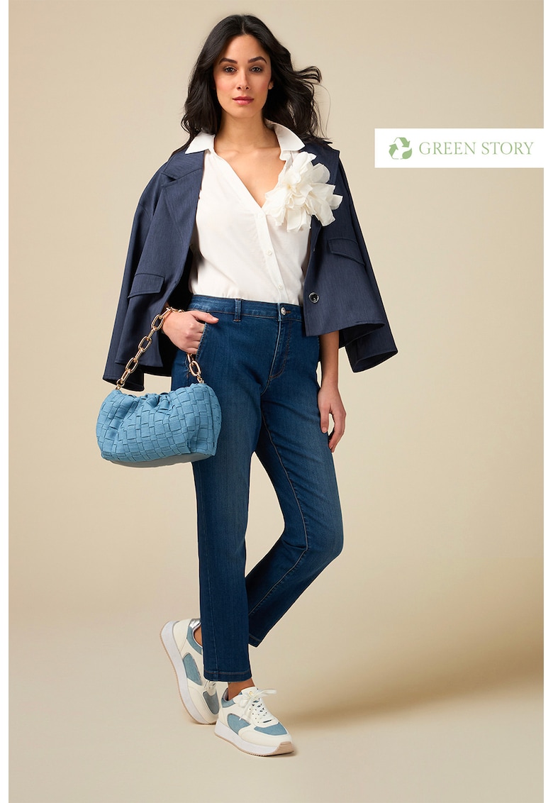 Blugi crop cu buzunare oblice