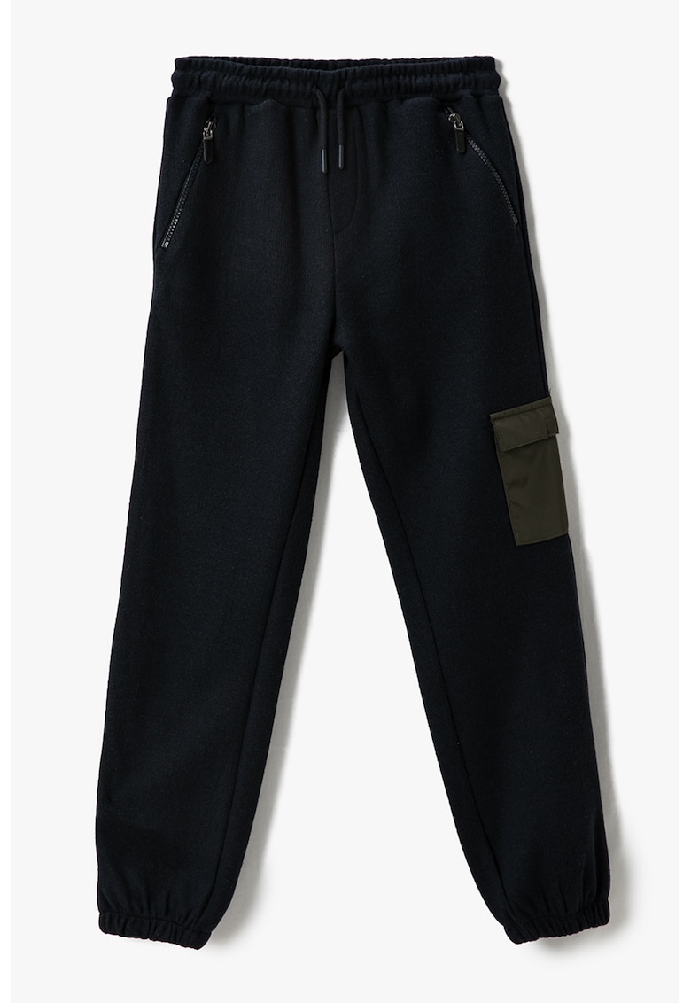 Pantaloni de trening cu buzunare cu fermoar
