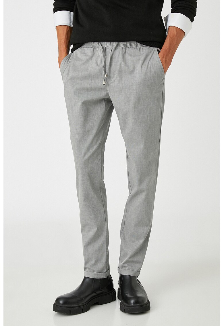 Pantaloni jogger slim fit