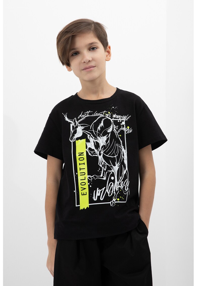 Tricou cu imprimeu si maneci cazute