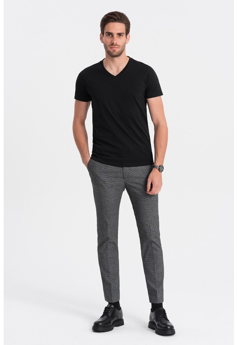 Tricou cu decolteu in V - Negru