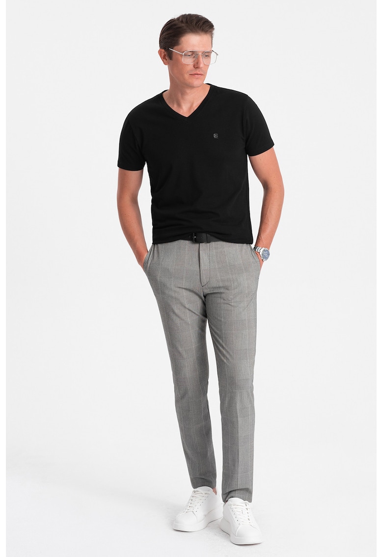 Ombre Tricou din amestec de bumbac cu decolteu in V - Negru