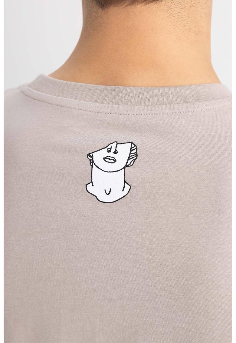 Tricou cu imprimeu grafic pe spate