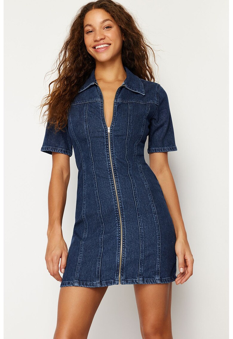 Rochie mini din denim cambrata