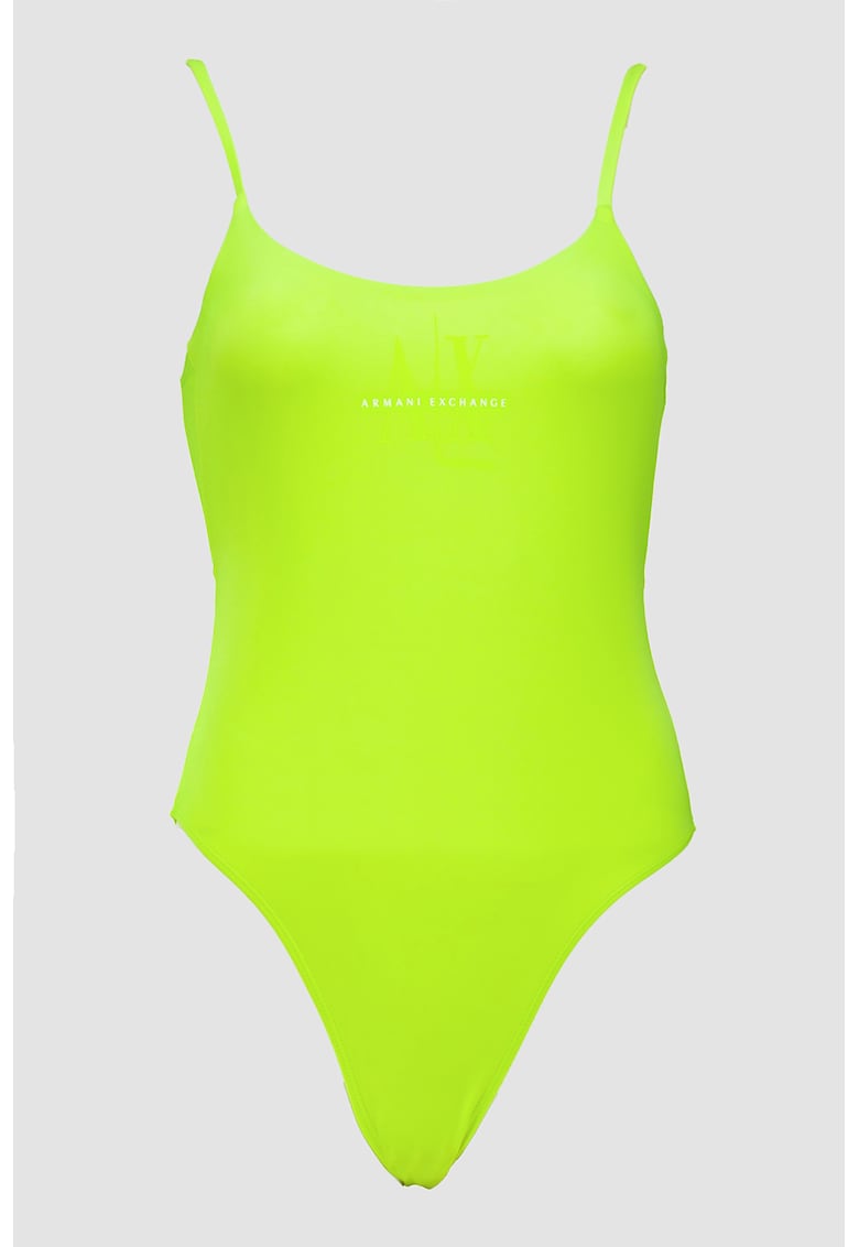 Costum de baie intreg cu spate decupat Costum de baie intreg cu spate decupat