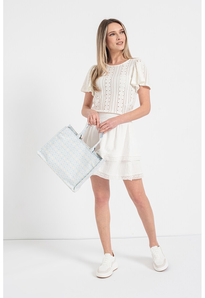 Bluza cu perforatii