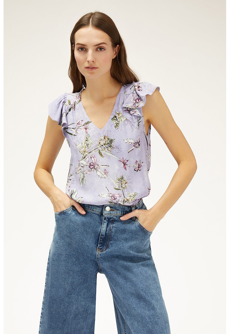 Bluza cu model floral si maneci cu volane