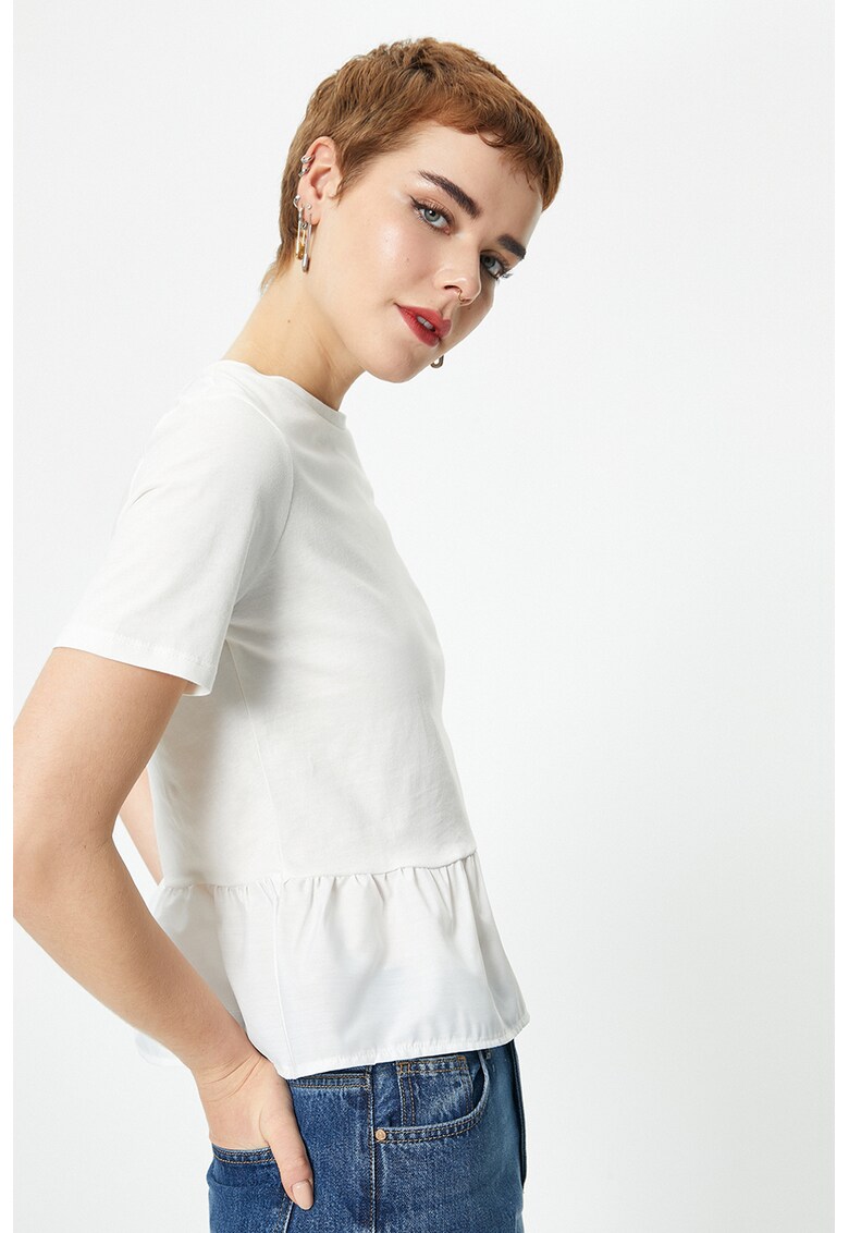 Tricou crop cu peplum