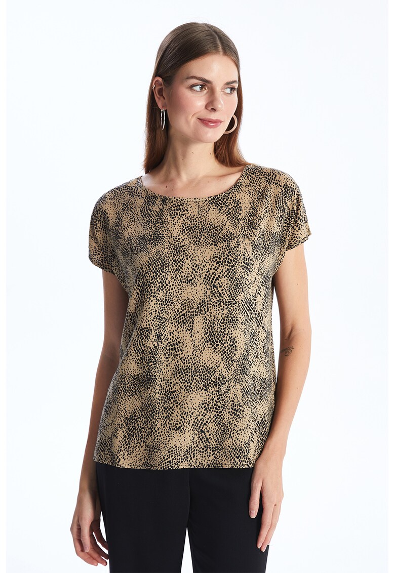 Bluza cu decolteu rotund si model