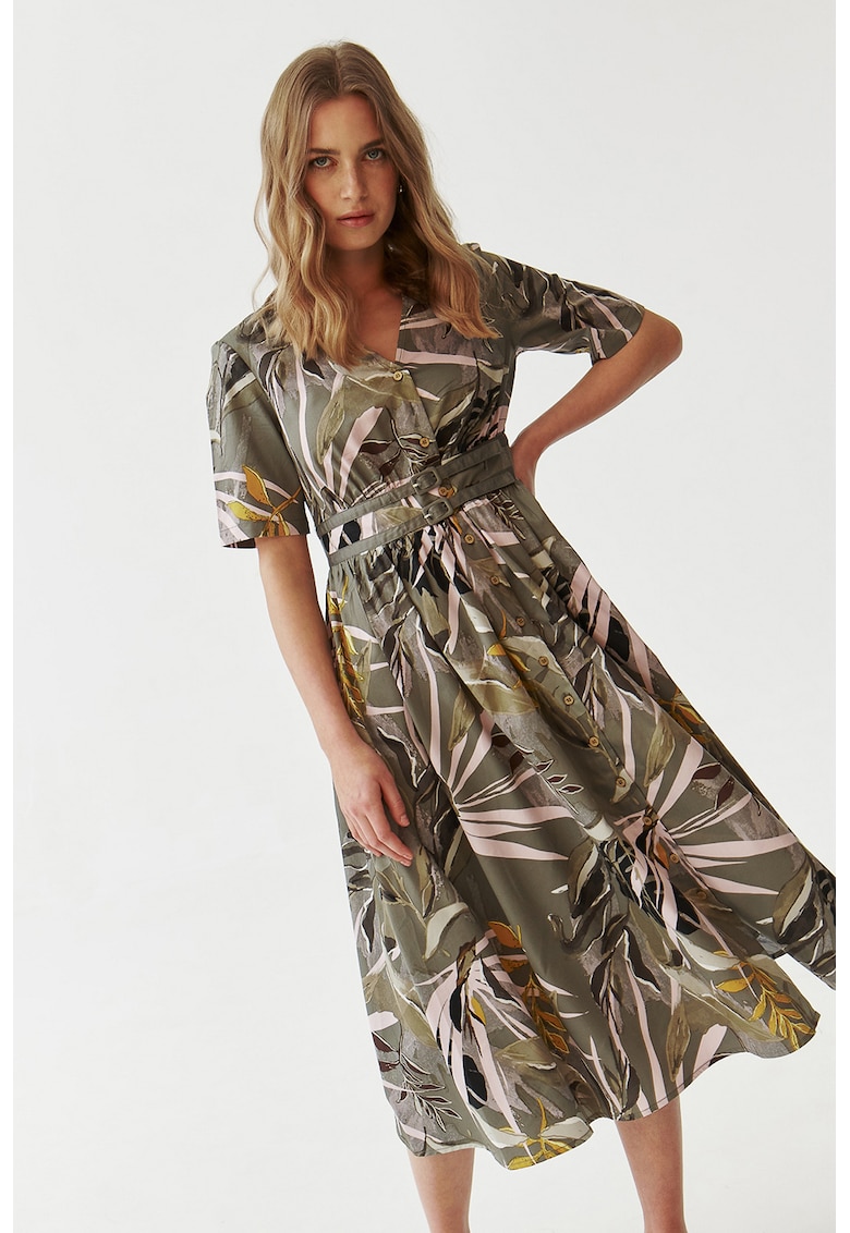 Rochie evazata cu imprimeu tropical