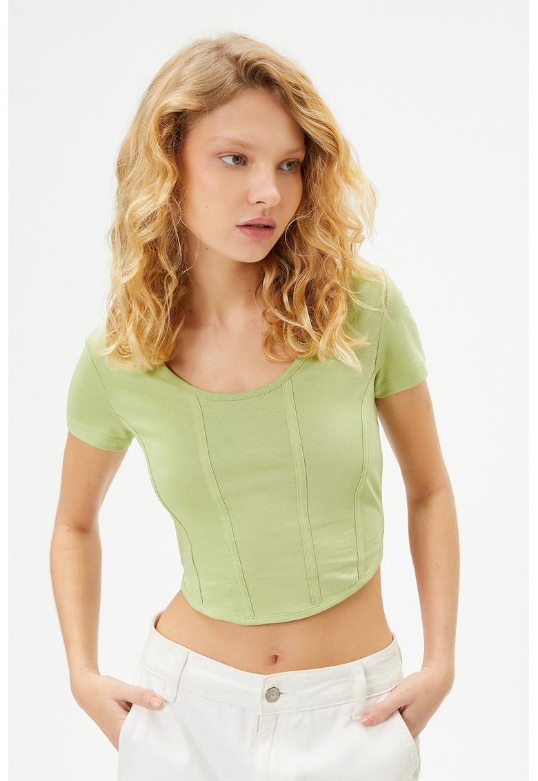 Tricou crop cu decolteu rotund