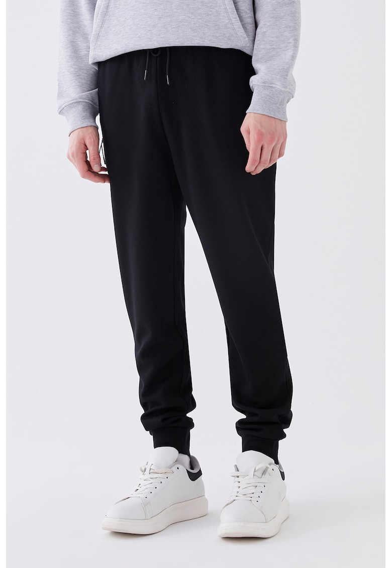 Pantaloni de trening conici cu snur