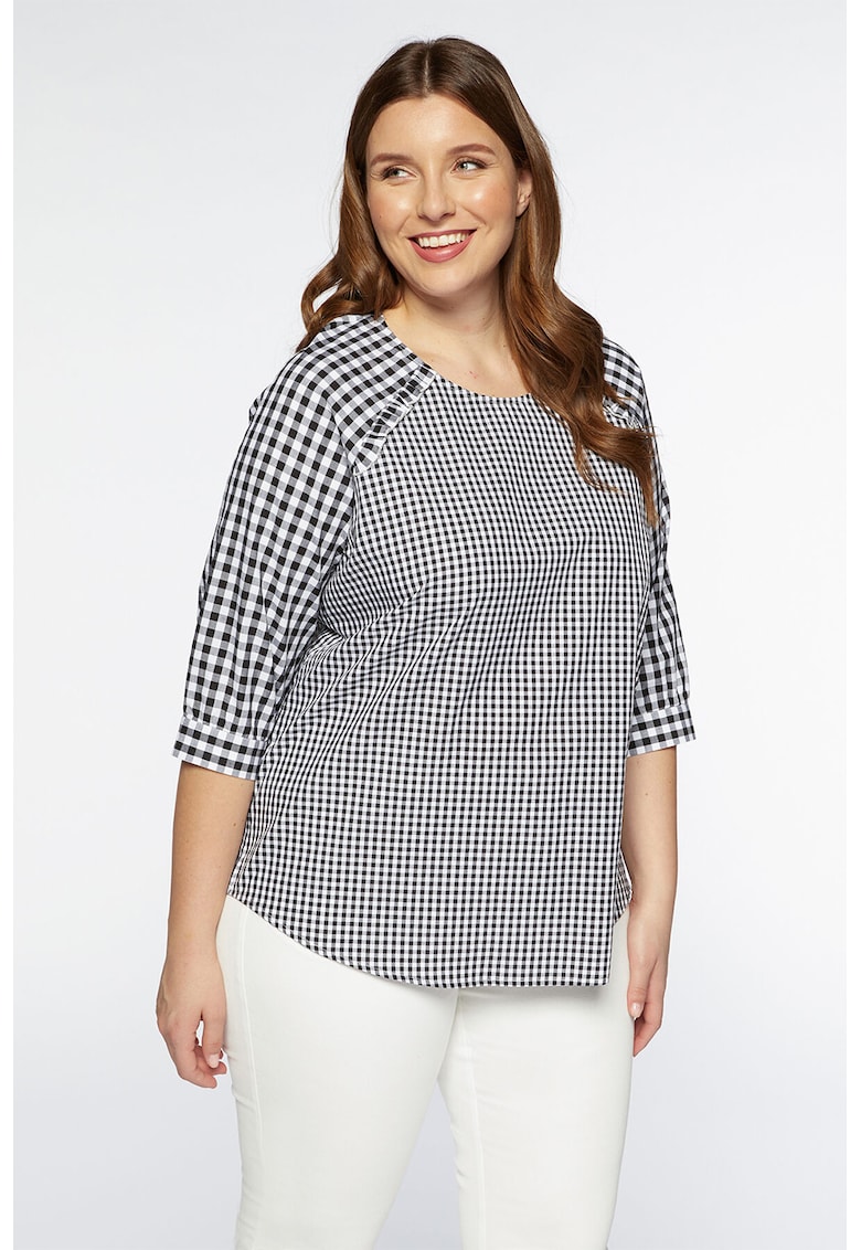 Bluza cu model gingham si maneci 3/4