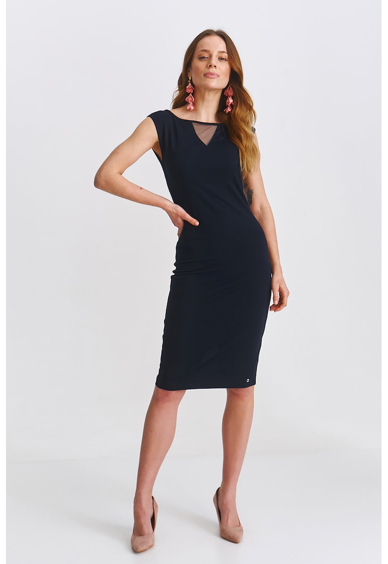 Rochie cu croiala bodycon si insertie din plasa