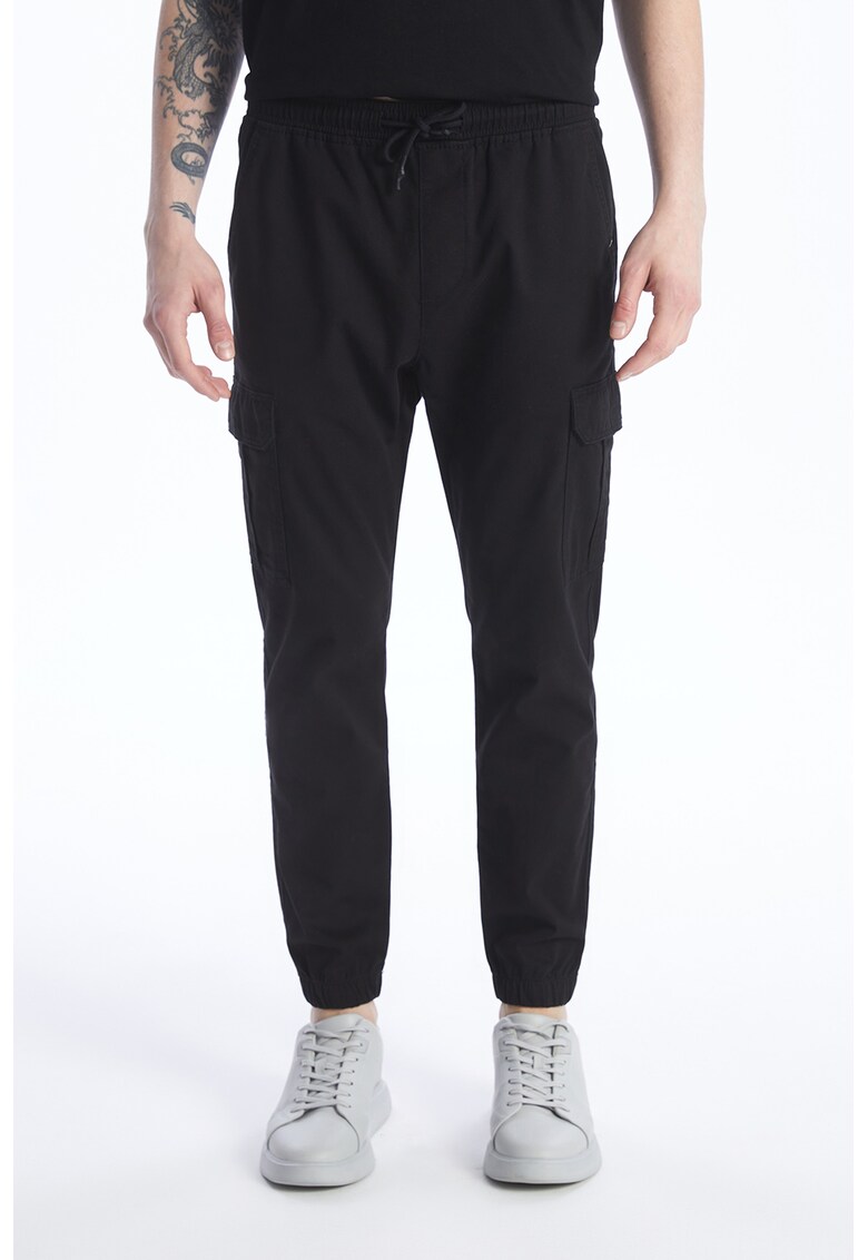 Pantaloni cargo sport cu snur in talie