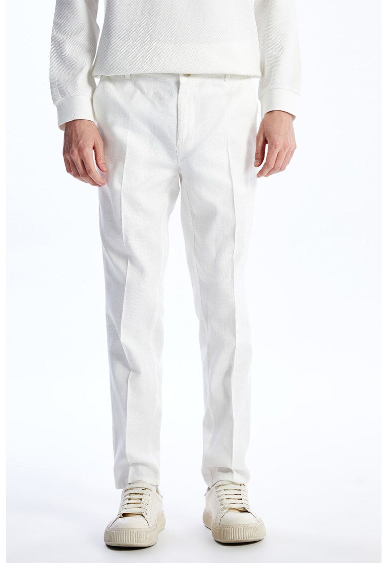 Pantaloni cu buzunare laterale