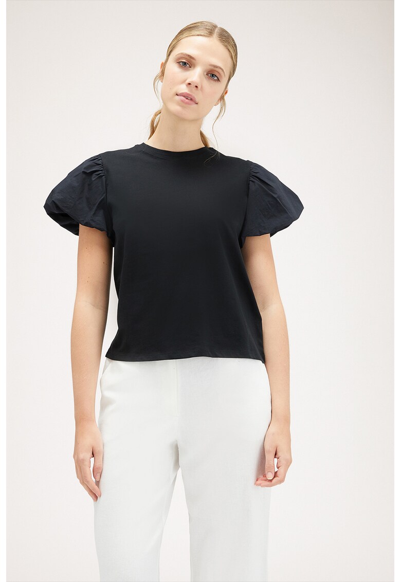 Bluza cu model uni si maneci bufante