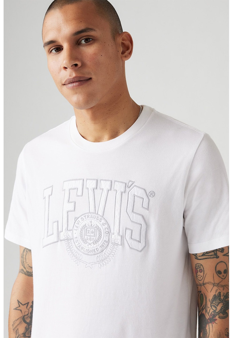 Tricou din bumbac cu decolteu la baza gatului si logo