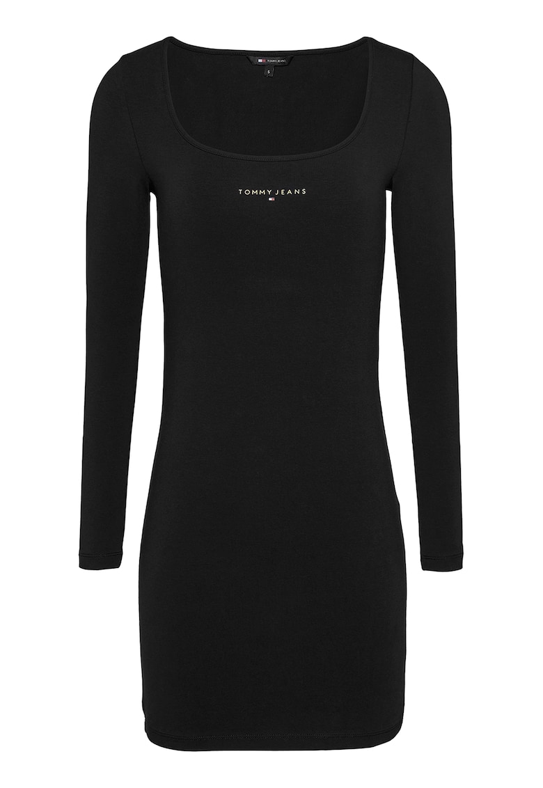 Rochie cambrata cu decolteu rotund