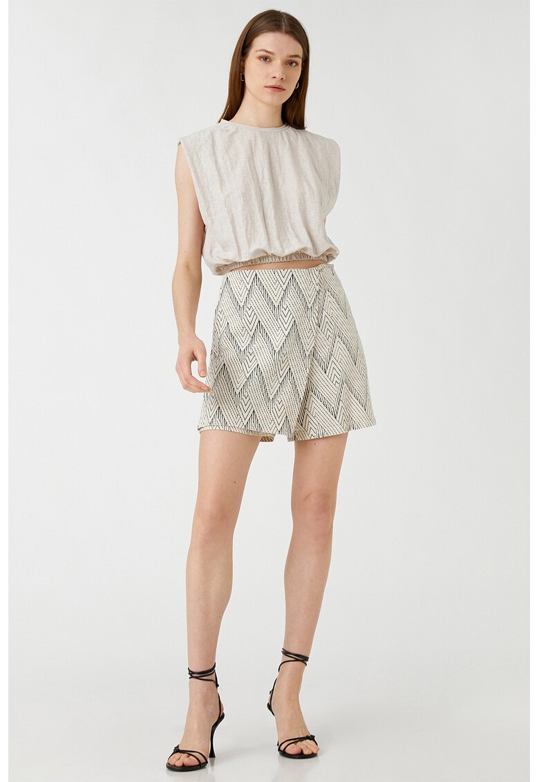 Bluza crop cu umeri intariti