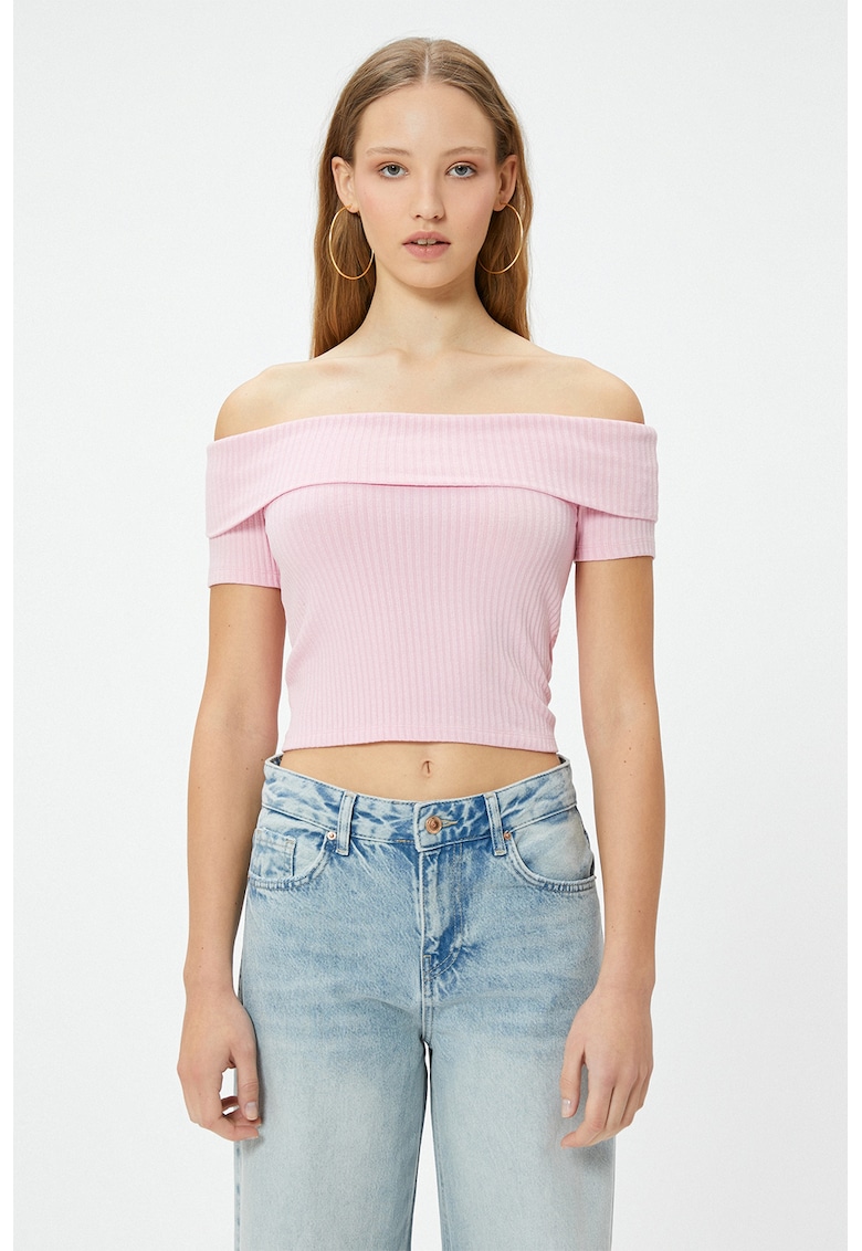 Tricou striat cu decolteu pe umeri