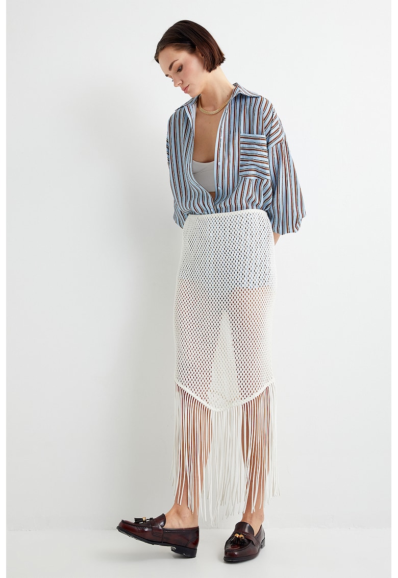 Fusta midi cu perforatii