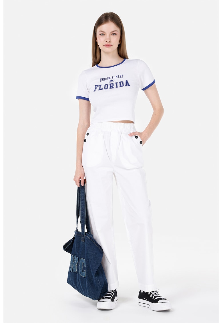 Pantaloni cu talie inalta si croiala dreapta