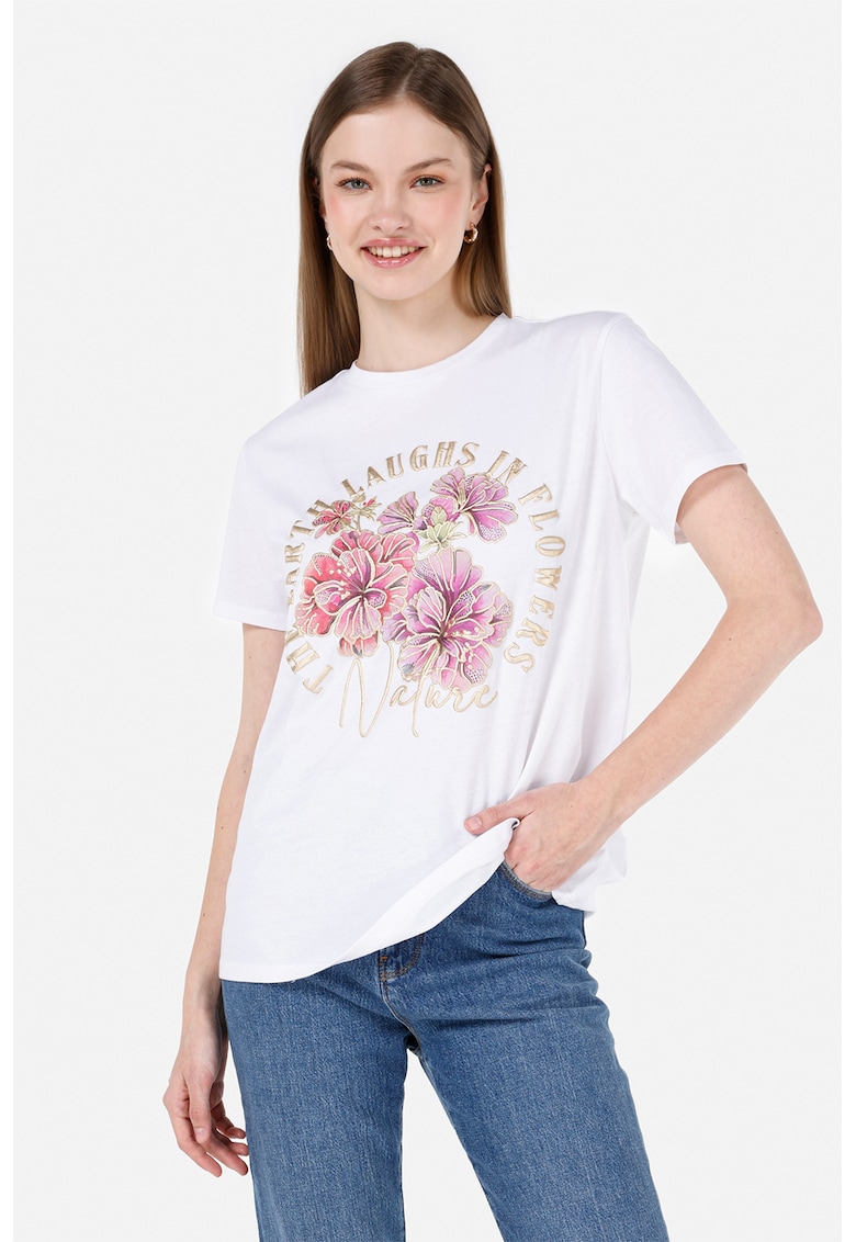 Tricou cu decolteu la baza gatului si imprimeu text si floral