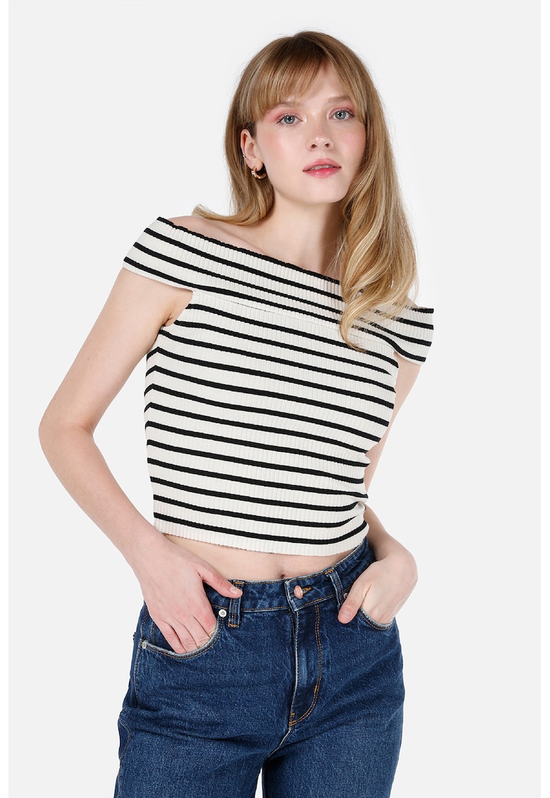 Tricou crop cu decolteu pe umeri