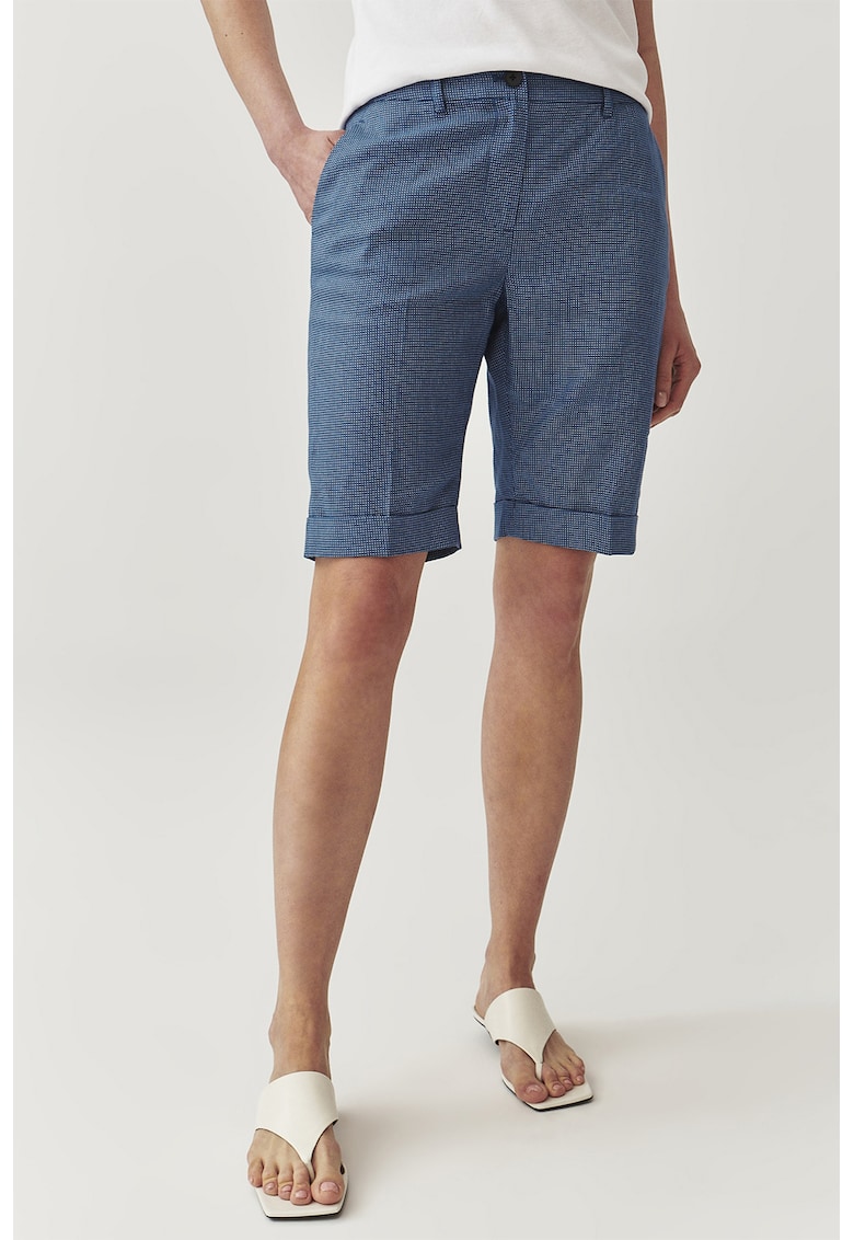 Pantaloni scurti de in cu talie medie Pantaloni scurti de in cu talie medie