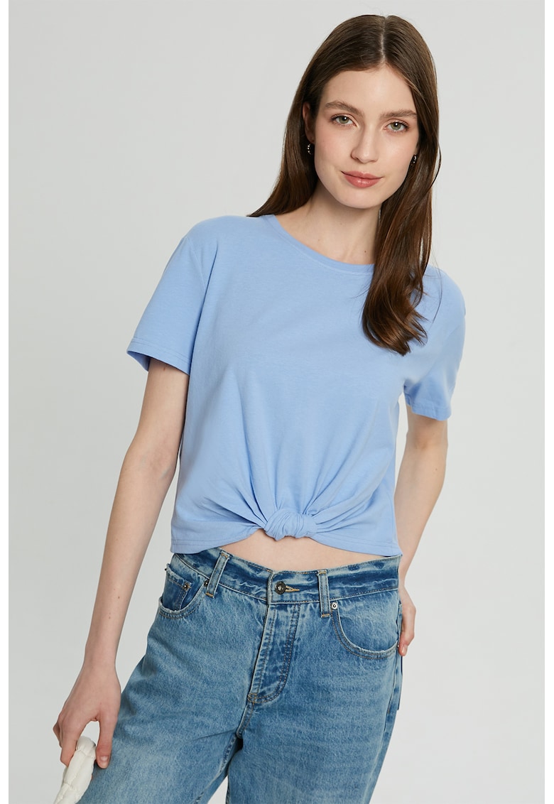 Tricou crop cu nod frontal