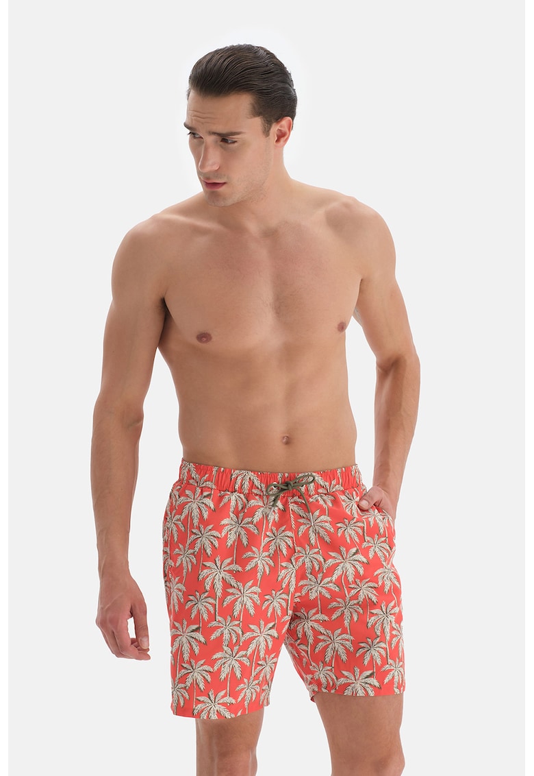 Pantaloni scurti de baie cu snur in talie si imprimeu tropical