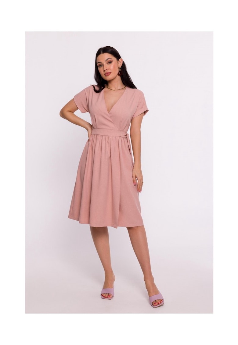 Rochie pe pliu cu legatura in talie -