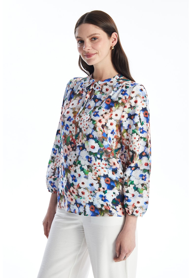 Bluza cu model si maneci 3/4