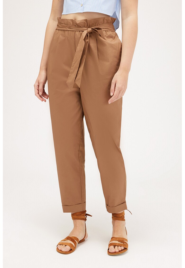 Pantaloni crop cu talie inalta