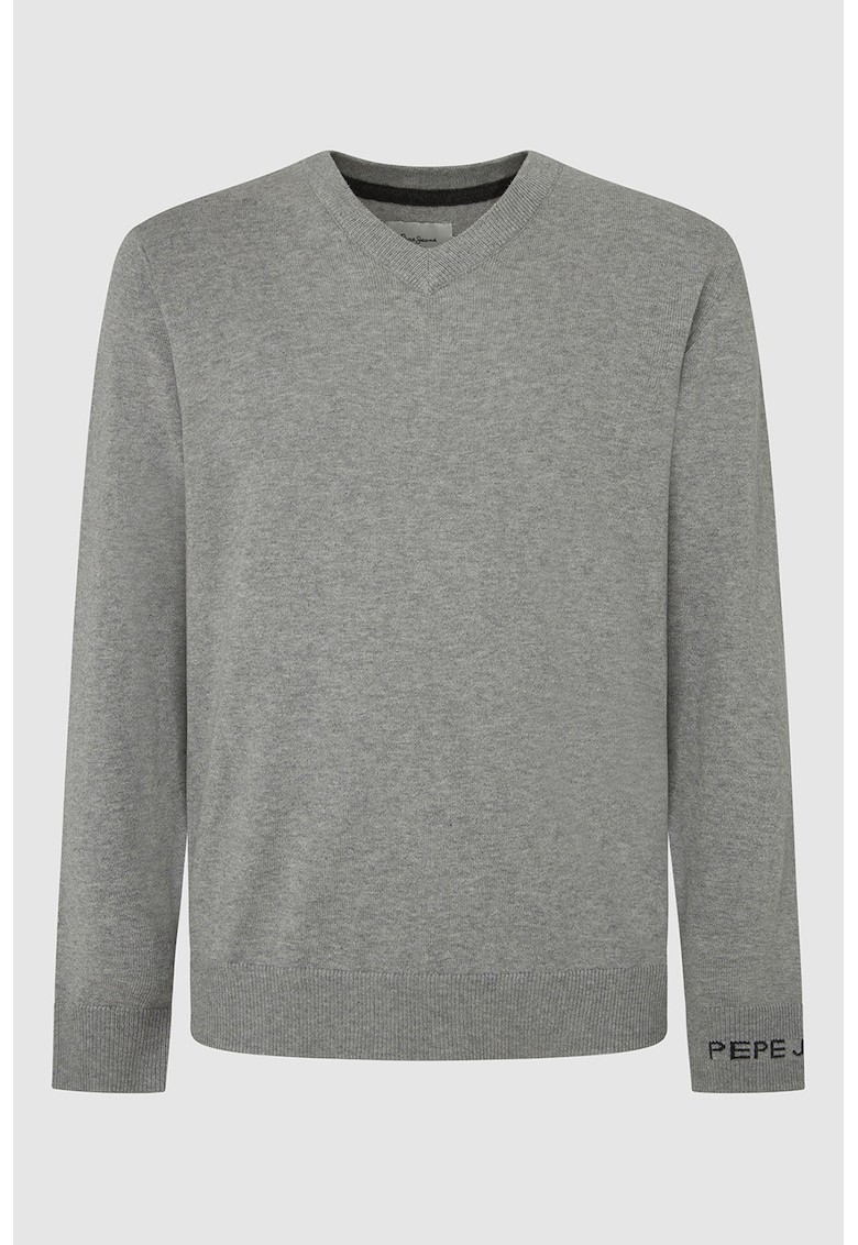 Pulover tricotat fin cu decolteu in V