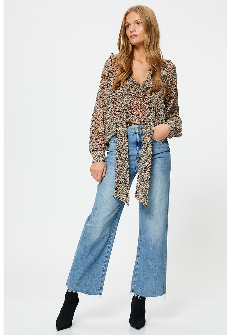 Bluza cu animal print si garnituri cu volane